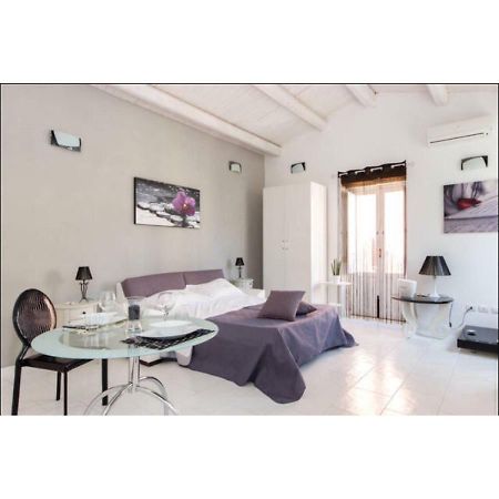 Апартаменты Arizzi S House Сиракузы Экстерьер фото