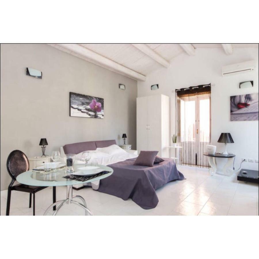 Апартаменты Arizzi S House Сиракузы Экстерьер фото